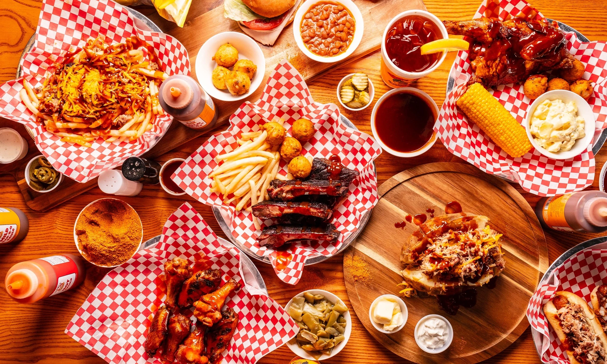 buddy's bbq meals on table